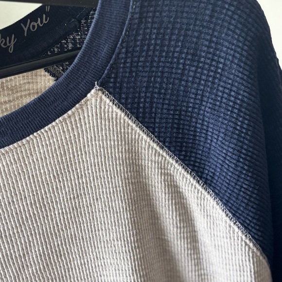 Mens Lucky Brand Baseball Raglan Long Sleeve Tee Gray/Black Size XL - Picture 2 of 4